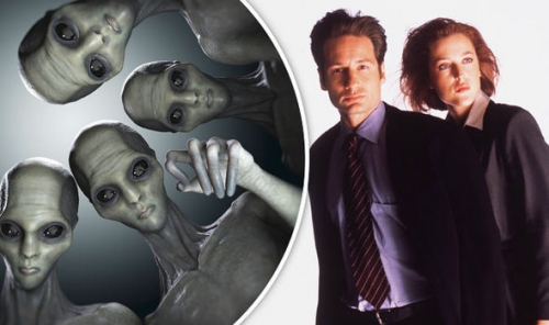 Aliens-and-X-Files-stars-640263.jpg